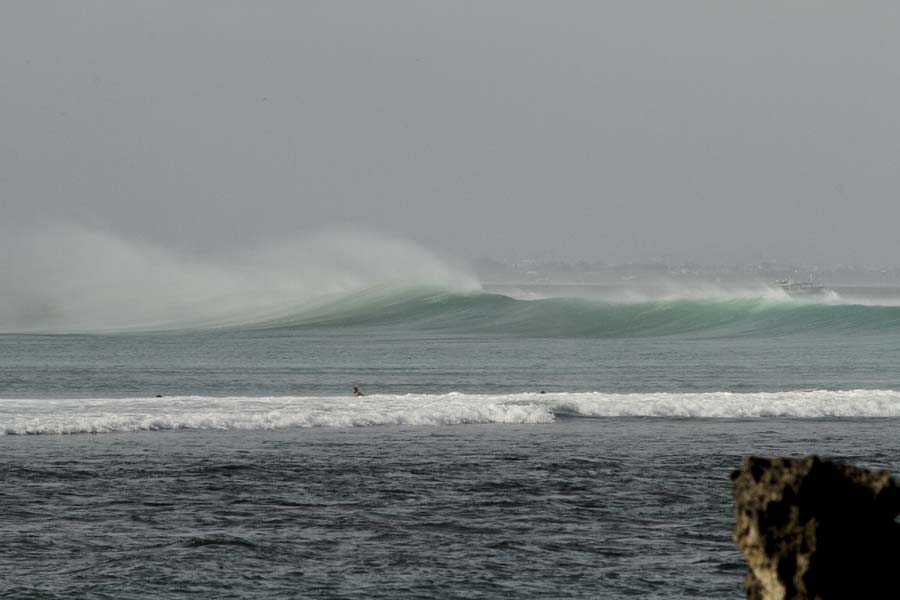 bingin beach